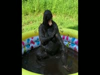 [ Shit Porn Movie ] Kiddie pool swimming with fatty and poop